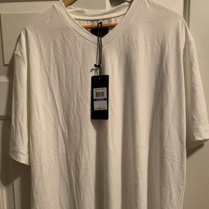Under Armour Italy XL White V-Neck NWT